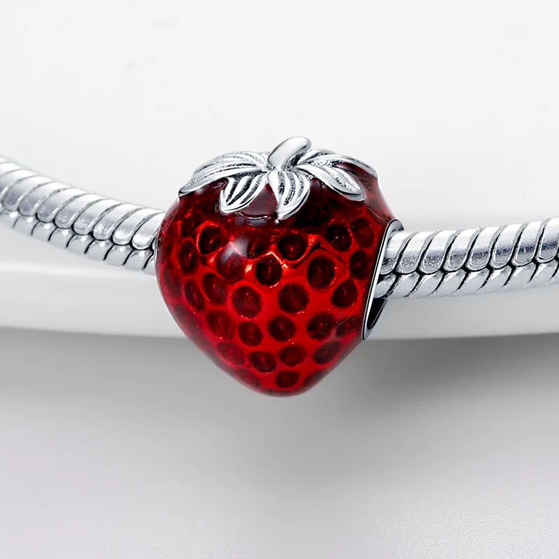 Hot Sale Charms Bead 925 Sterling Silver Bright Red Strawberries Dangle Fit Bangle Bracelet Necklace DIY Jewelry