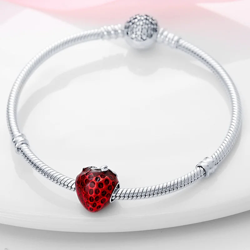 Hot Sale Charms Bead 925 Sterling Silver Bright Red Strawberries Dangle Fit Bangle Bracelet Necklace DIY Jewelry